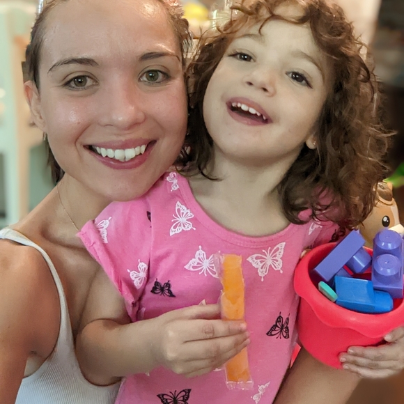 Meet your Posher, Elyse - Picture 10 of 14